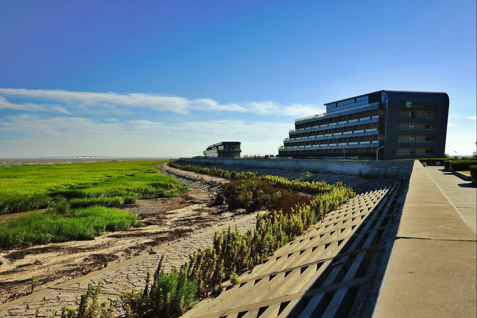 上海南汇嘴智选假日酒店